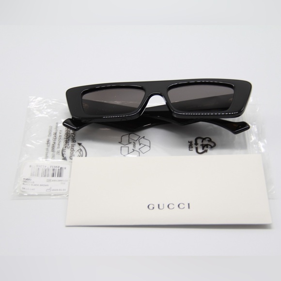 NEW GUCCI GG1331S 002 BLACK UNISEX RECTANGULAR SUNGLASSES GUCCI - Picture 13 of 14